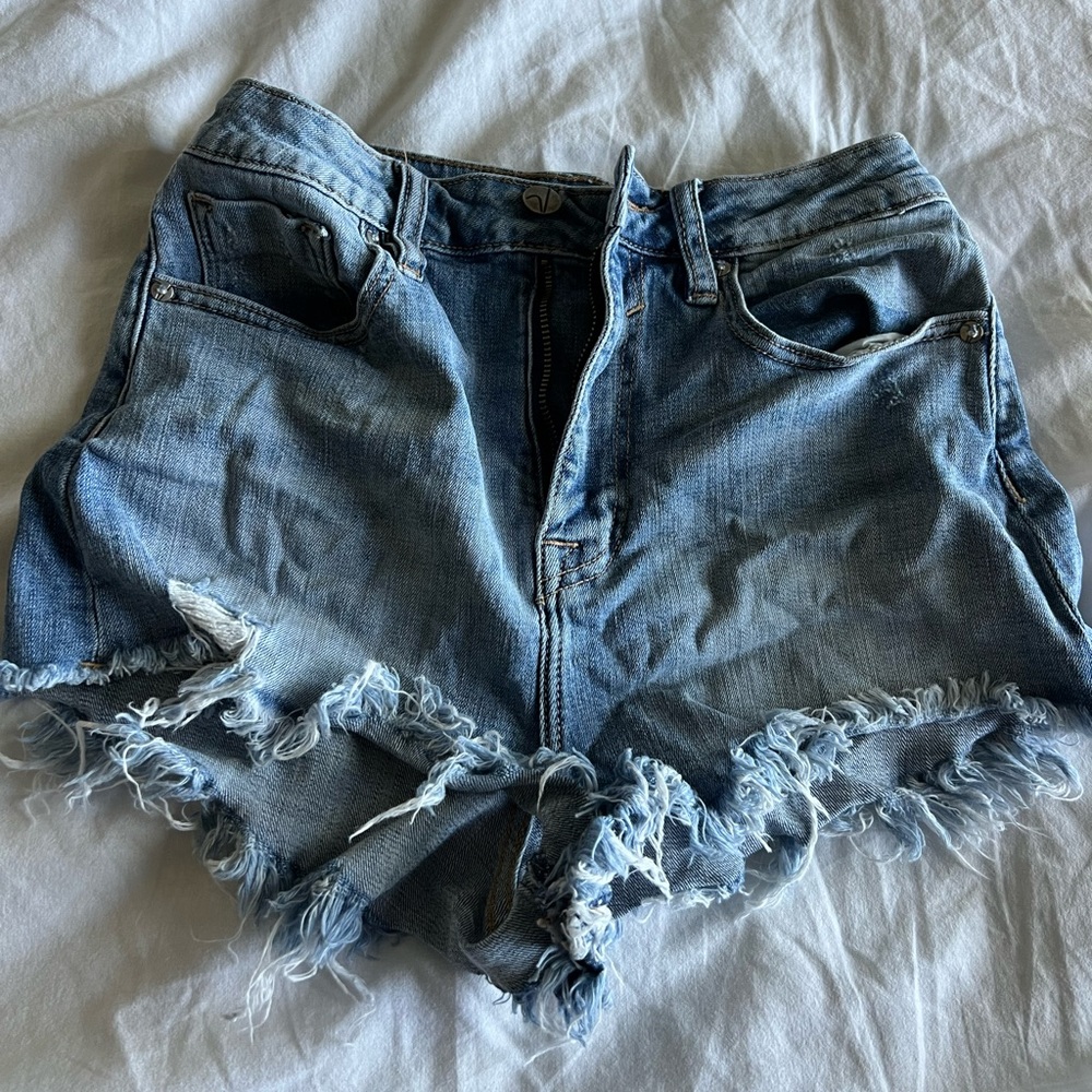Womens jean shorts size 26
